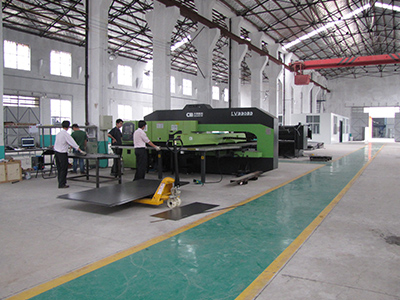 長?，F(xiàn)代廠房環(huán)境