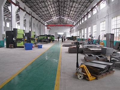 長?，F(xiàn)代廠房實拍